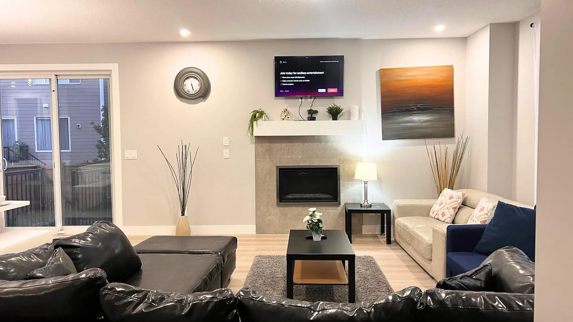 Flowealth Property Luxury Villa Near Lake Netflix Tv Wifi Calgary 0*,